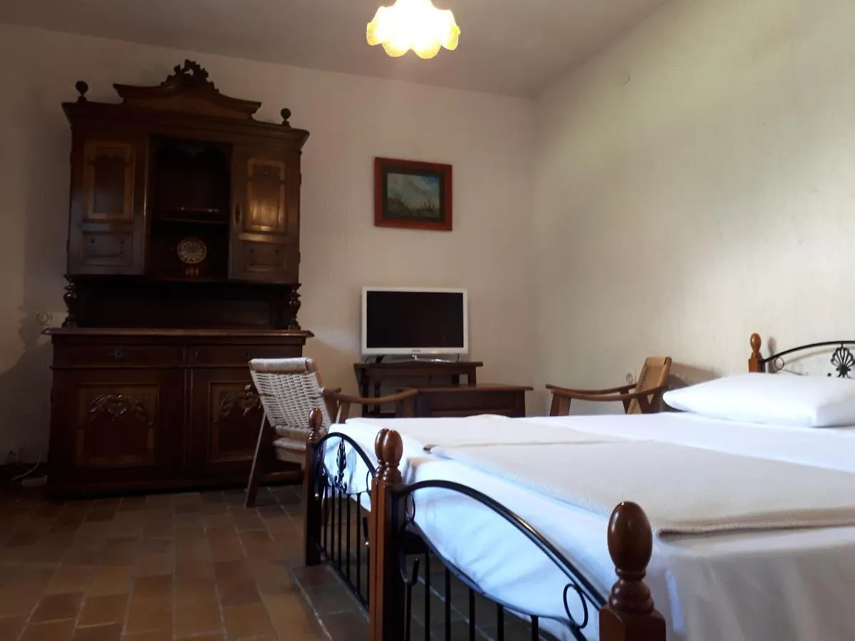 Appartamento Apartman Studio Victoria Pola 0*,  Croazia